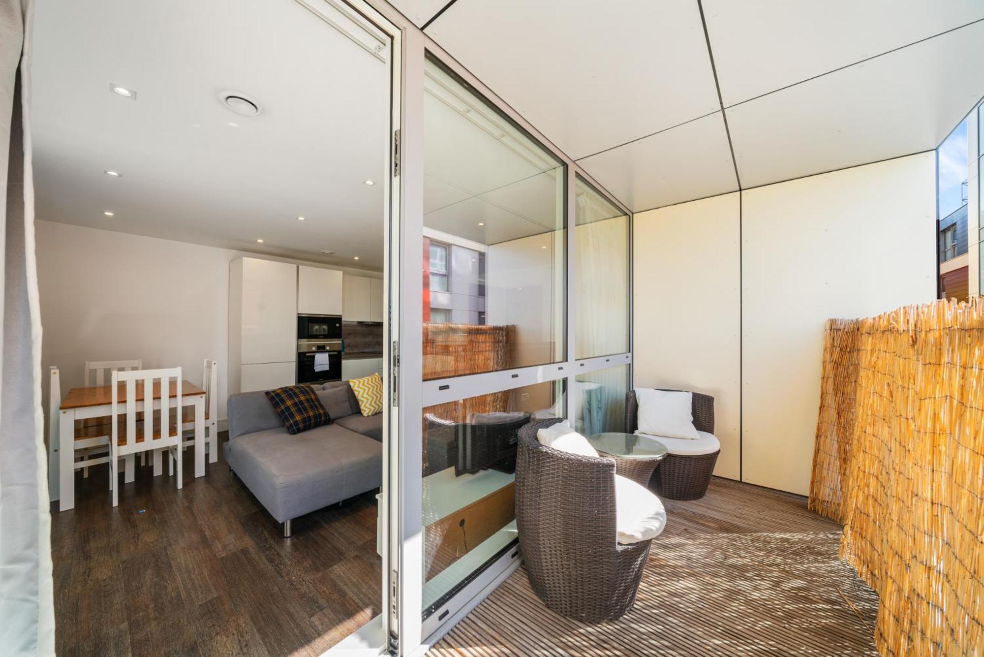 Riverside 1Br With Easy Transport 20Min To City Centre Лондон Экстерьер фото