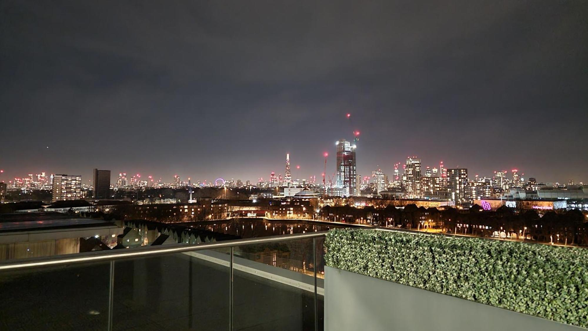 Riverside 1Br With Easy Transport 20Min To City Centre Лондон Экстерьер фото