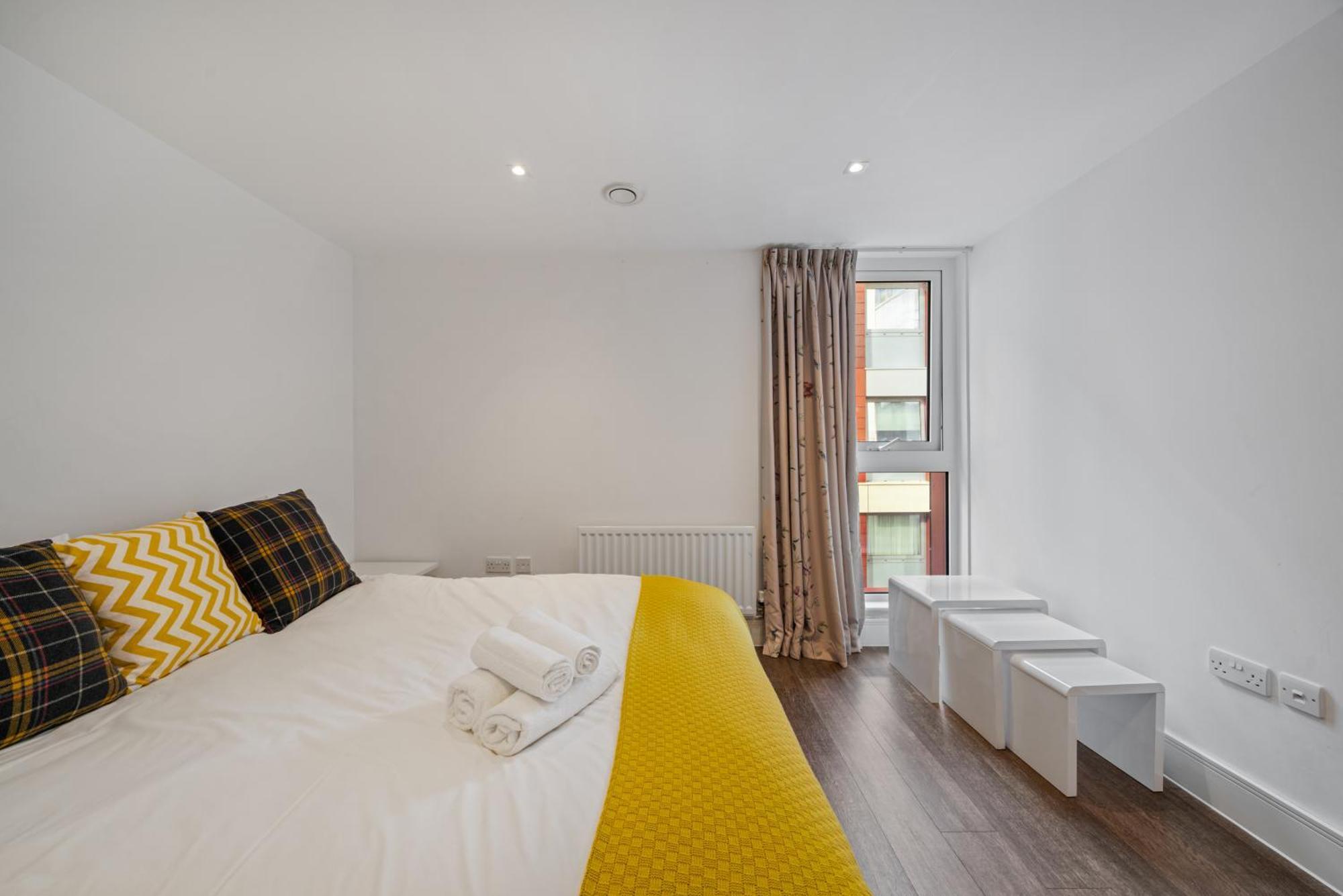 Riverside 1Br With Easy Transport 20Min To City Centre Лондон Экстерьер фото