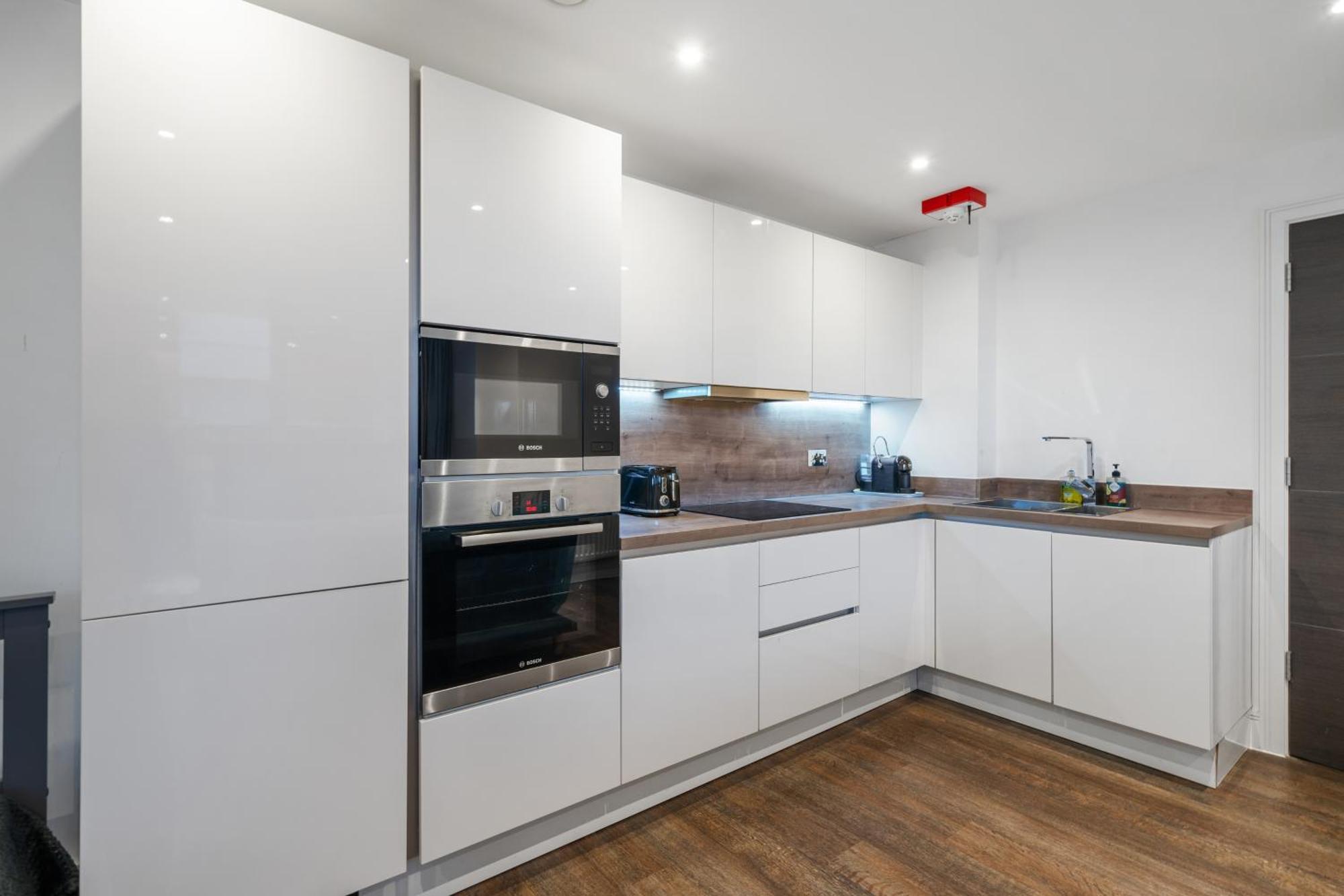 Riverside 1Br With Easy Transport 20Min To City Centre Лондон Экстерьер фото